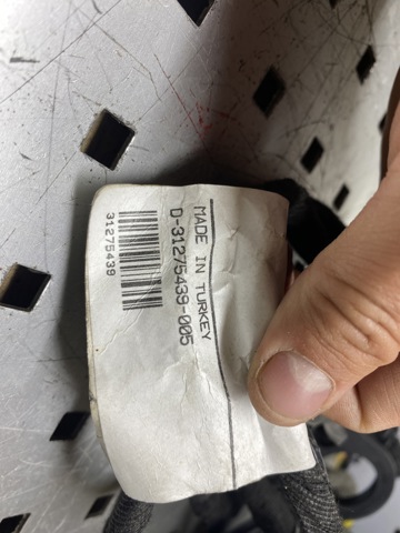 31275439 VOLVO Жгут проводов задней двери купить в Николаев