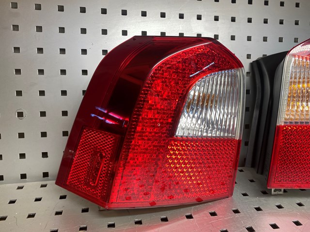 Левый стоп 31276839 VOLVO