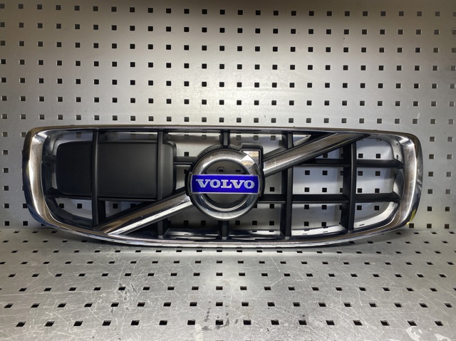 Решетка 31283903 VOLVO