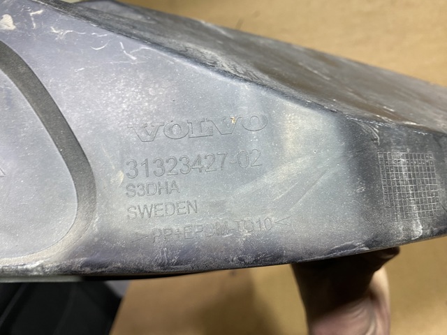 VOLVO 31323427 в наличии Кривой Рог