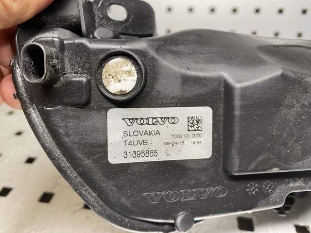 31395865 VOLVO Фара противотуманная левая купить в Николаев
