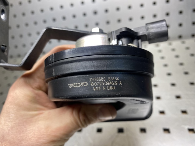 31696680 VOLVO купить в Николаев