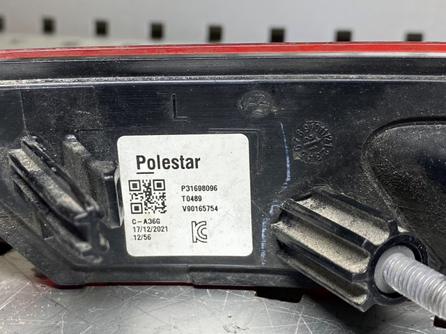 31698096 VOLVO Левый отражатель заднего бампера купить в Винница