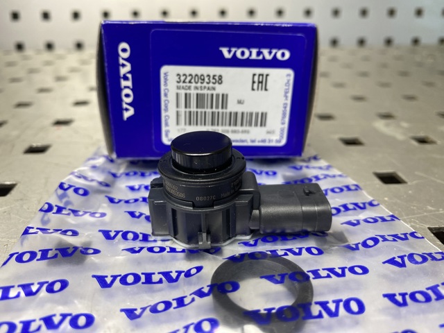 32209358 VOLVO Датчик сигнализации парковки (парктроник) задний боковой купить в Хмельницкий