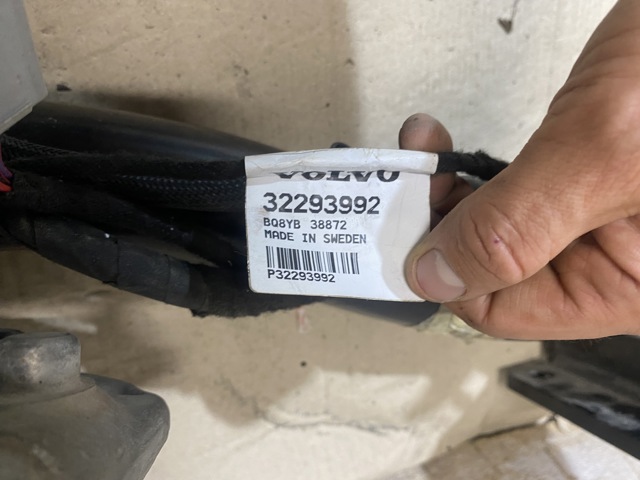 VOLVO 32351461 в наличии Ирпень