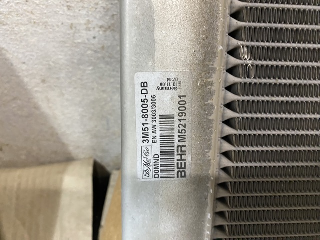 3M518005DB Радиатор охлаждения двигателя купить Черкассы
