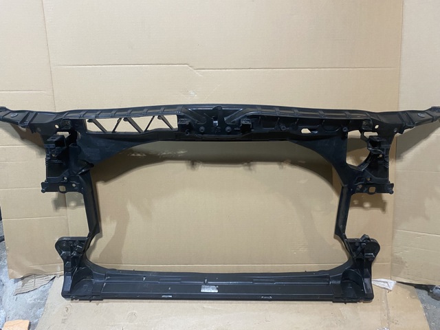 Телевизор Ауди А6 C7