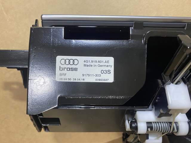 VAG 4G1919601AE в наличии Черкассы