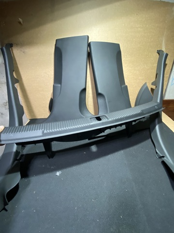 4G5863471C Облицовка задней панели багажника купить Чернигов