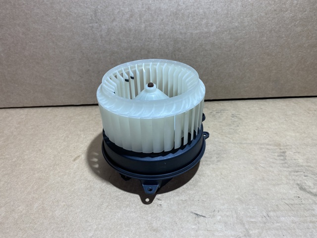 Отопителя салона Audi A6 C7