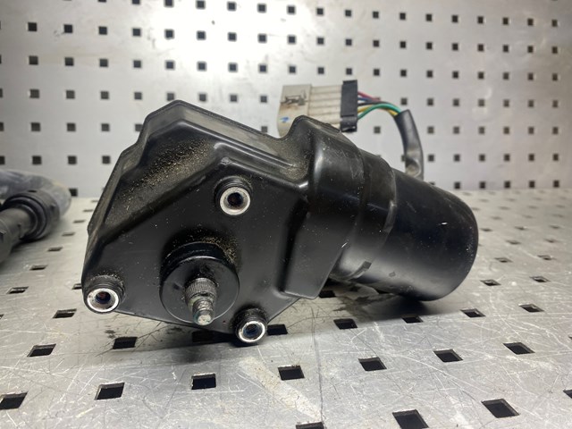 600594600F TESLA Трапеция дворников купить в Сумы
