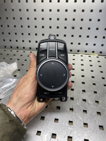 Коммутатор системы зажигания 65829490069 BMW