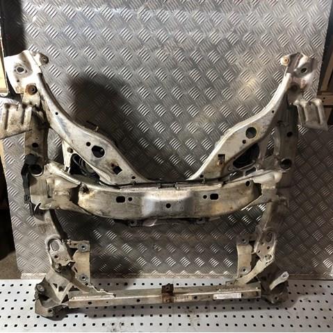 Передняя балка 6796693 BMW