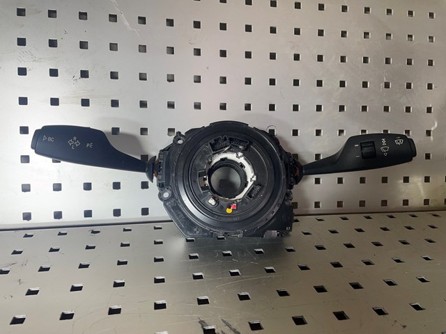 Переключатель подрулевой в сборе 9253746 BMW