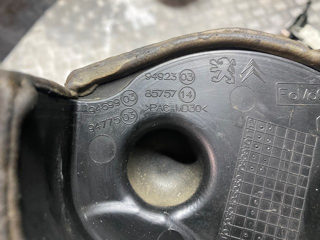 PEUGEOT 9492303 в наличии Павлоград