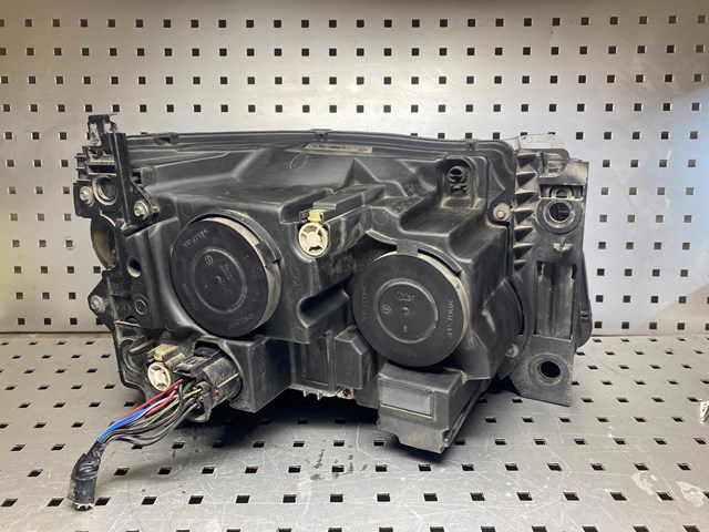 LAND ROVER CH3213W030BA Левая фара в наличии Запорожье
