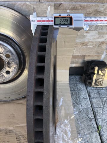 BMW 34116887397 Диск тормозной передний в наличии Черкассы