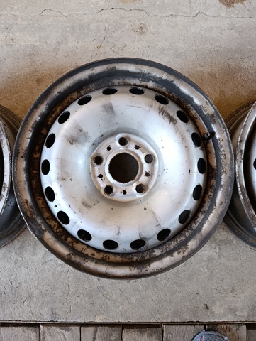 RENAULT 403008837R Диски колесные стальные (штампованные) в наличии Павлоград