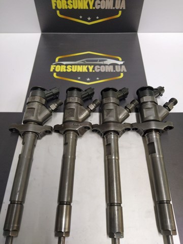 Клапанная форсунка 0445110311 FORD