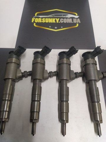 Форсунка инжектора 0445110340 FORD