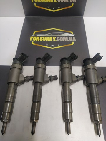 Топливные форсунки 0445110340 PEUGEOT