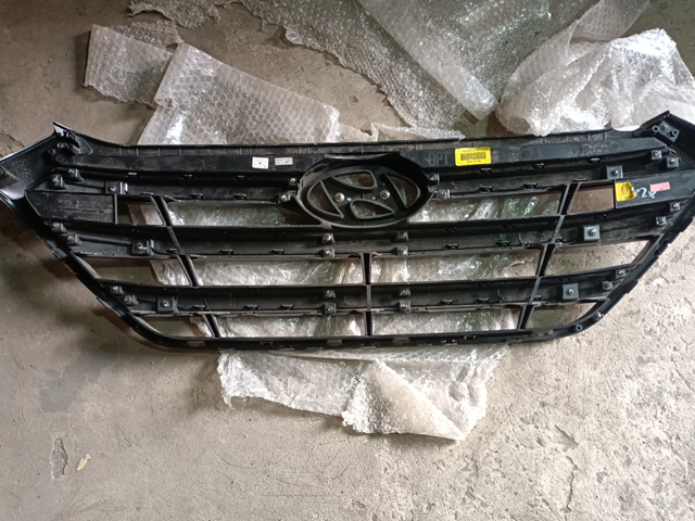 86350D7100 Решетка радиатора купить Черкассы