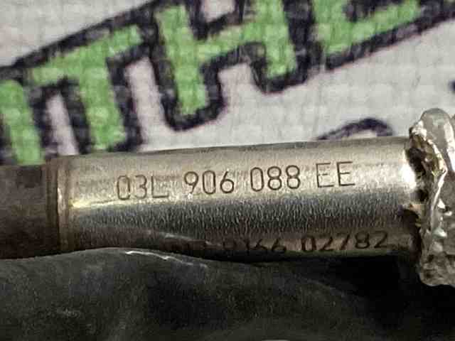 Датчик температуры отработавших газов  до катализатора 03L906088EE VAG