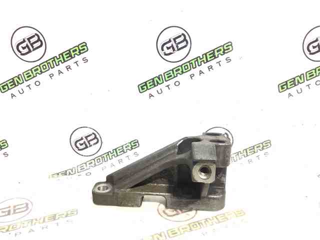 CHRYSLER 04627309AB Кронштейн компрессора кондиционера в наличии Житомир