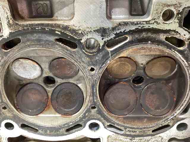 04884510AD CHRYSLER Головка блока цилиндров (ГБЦ) купить в Винница