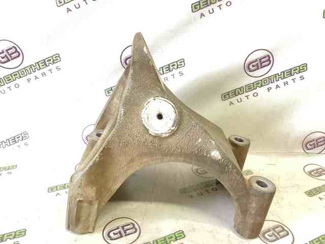 07Z199307B VAG Кронштейн подушки (опоры) двигателя левой купить в Киев