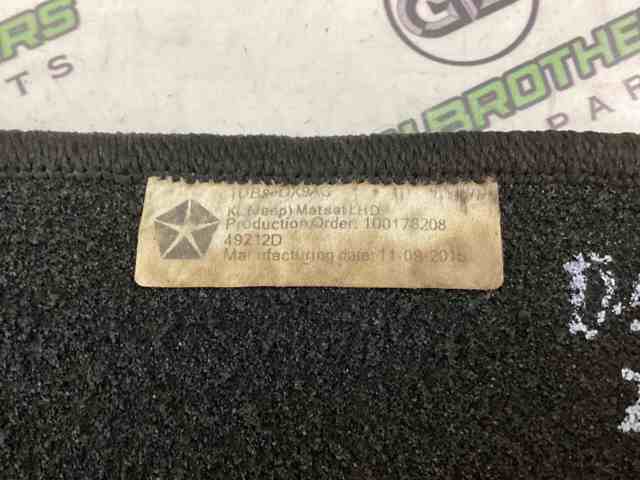 1UB86DX9AC CHRYSLER купить в Чернигов