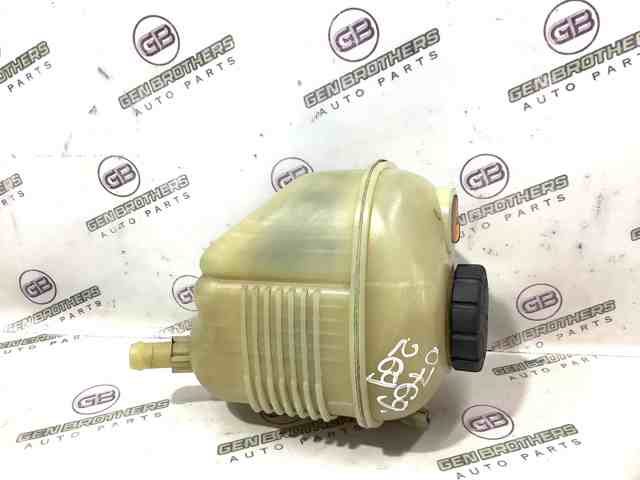 Водяной бачок системы охлаждения 217104GD0A NISSAN