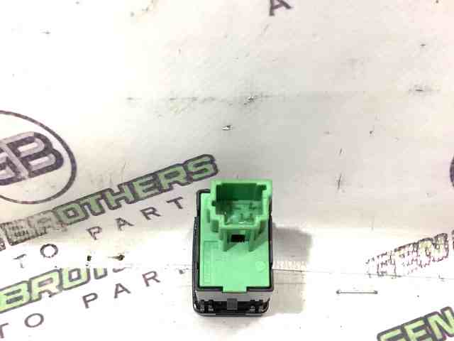 NISSAN 253803TA0A Кнопка привода замка крышки багажника (двери 3/5-й (ляды) в наличии Николаев