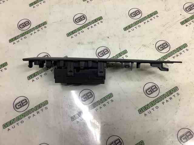 254111KA5A NISSAN Кнопка стеклоподъемника передняя купить в Винница
