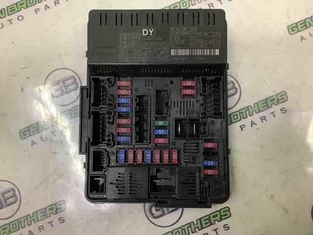 Монтажный блок 284B73JV2D NISSAN