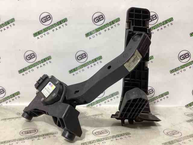 Педаль акселератора 327002T310 HYUNDAI