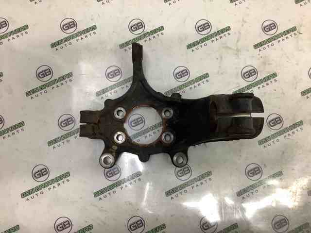 Кулак поворотный передний левый 400154CE0A NISSAN