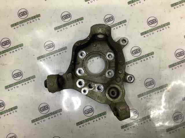 Кулак поворотный левый 430191AA0A NISSAN
