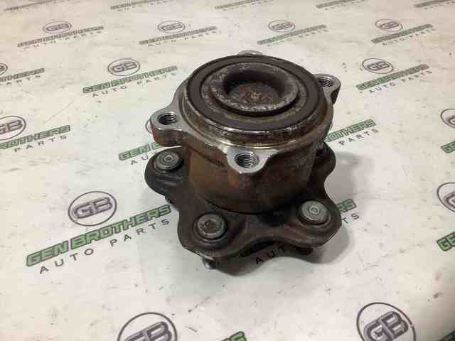 Ступицы задних колес 432023TA1A NISSAN