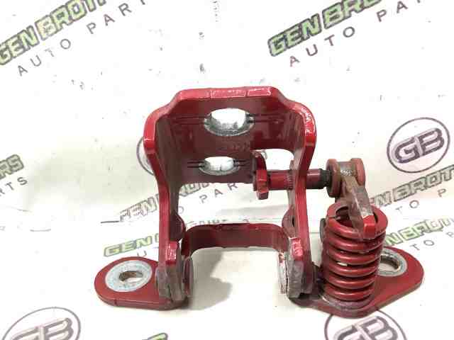 Петля двери задней левой 5067939AE CHRYSLER