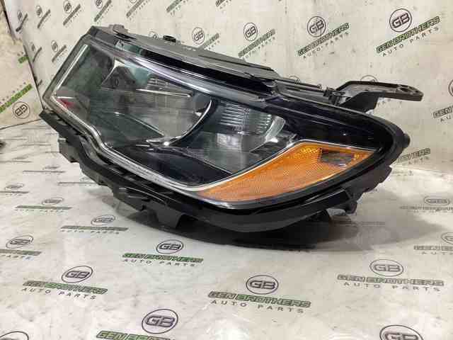 CHRYSLER 55112707AC Левая фара в наличии Украина