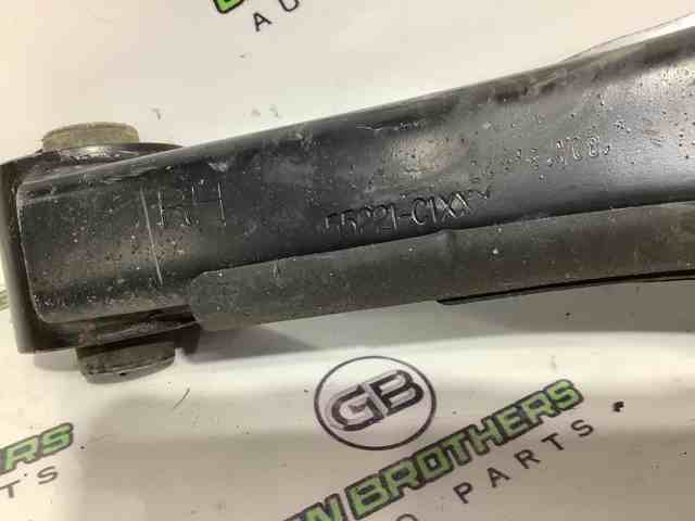 55220C1710 HYUNDAI Рычаг задней подвески нижний правый купить в Тернополь