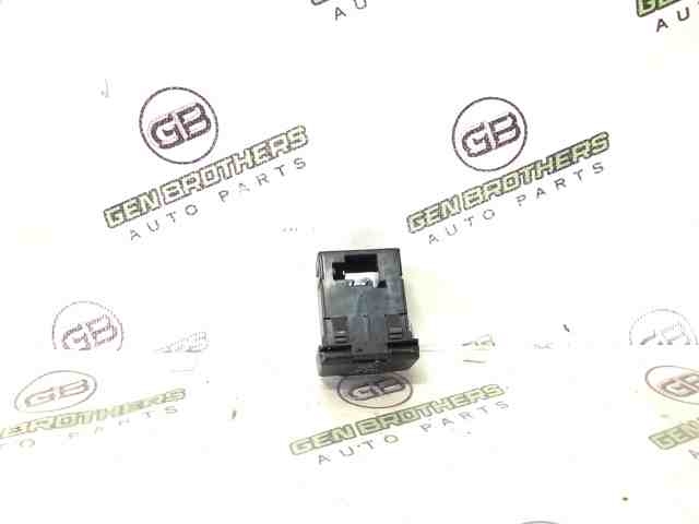 56046933AA CHRYSLER купить в Запорожье