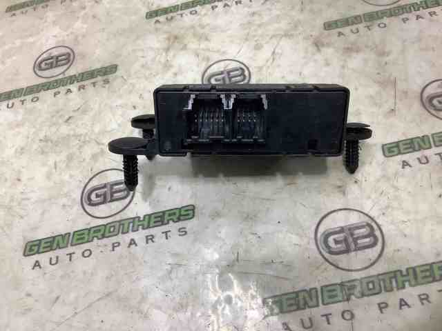 56054121AD CHRYSLER купить в Ужгород