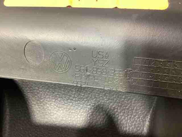VAG 561857921 в наличии Кривой Рог