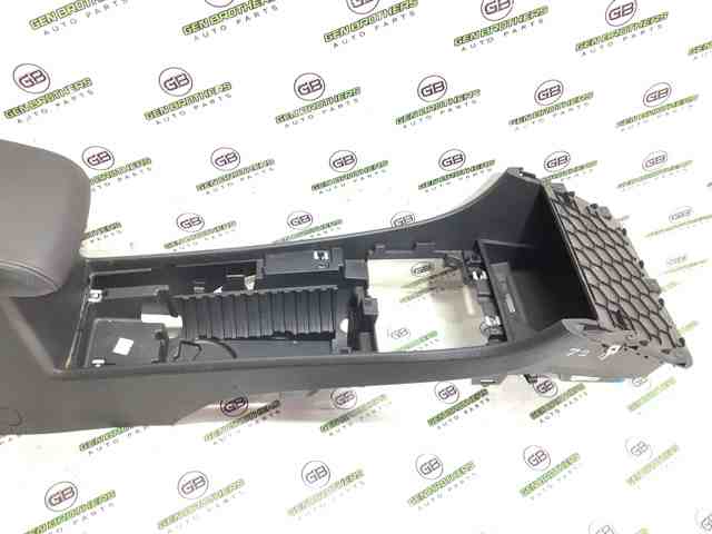 VAG 561863241G82V Консоль панели управления центральная в наличии Полтава