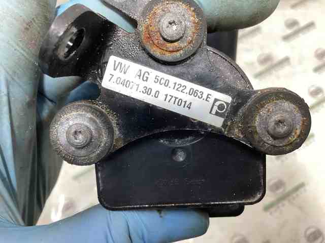 5C0122063E VAG Дополнительная помпа купить в Киев