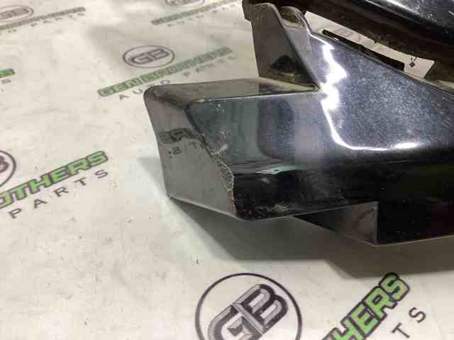 5UP86RXFAB Решетка радиатора купить Житомир