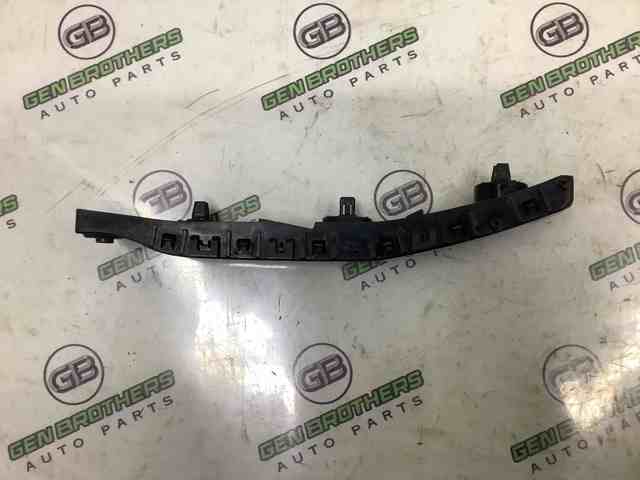 Кронштейн крепления бампера переднего правый 622224CL0A NISSAN