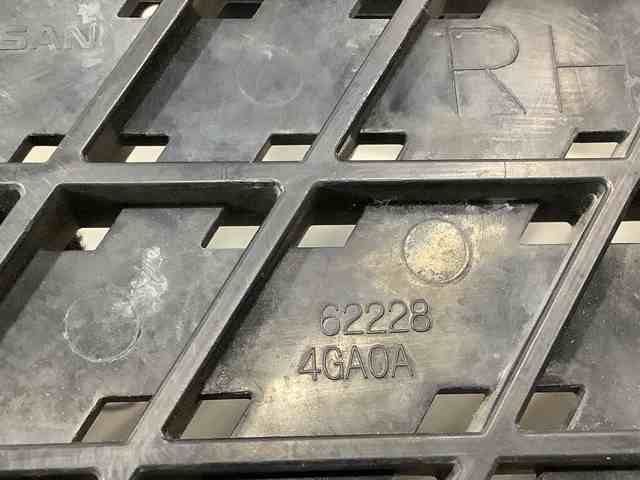 NISSAN 622284GA0A Кронштейн бампера переднего правый в наличии Одесса